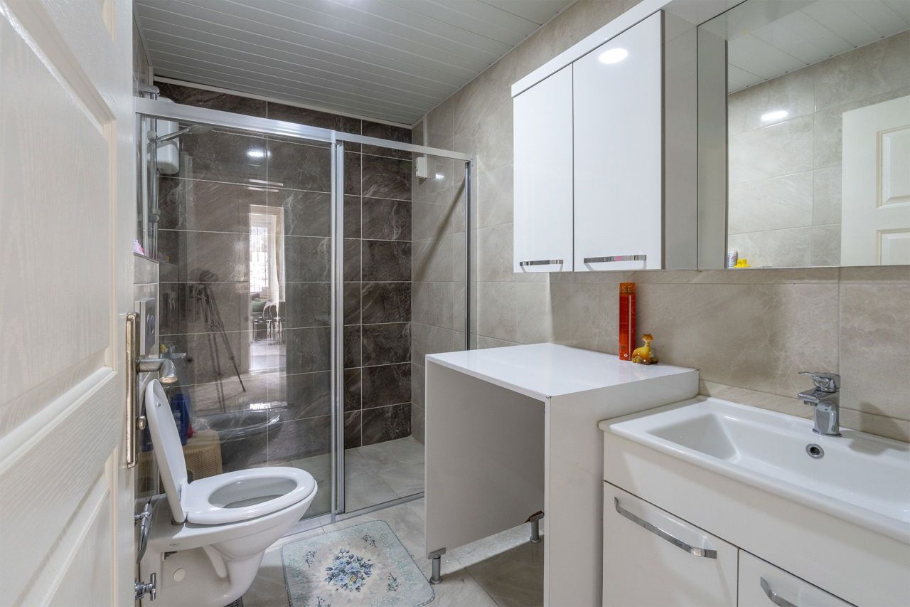 Апартаменты в Алании, Турция, 200 м² - фото 13