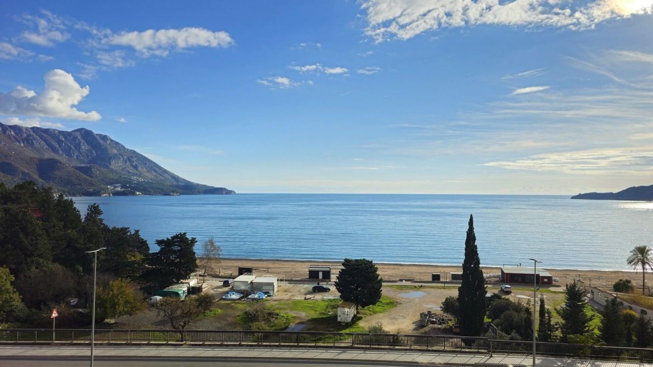 Квартира в Бечичи, Черногория, 99 м² - фото 2