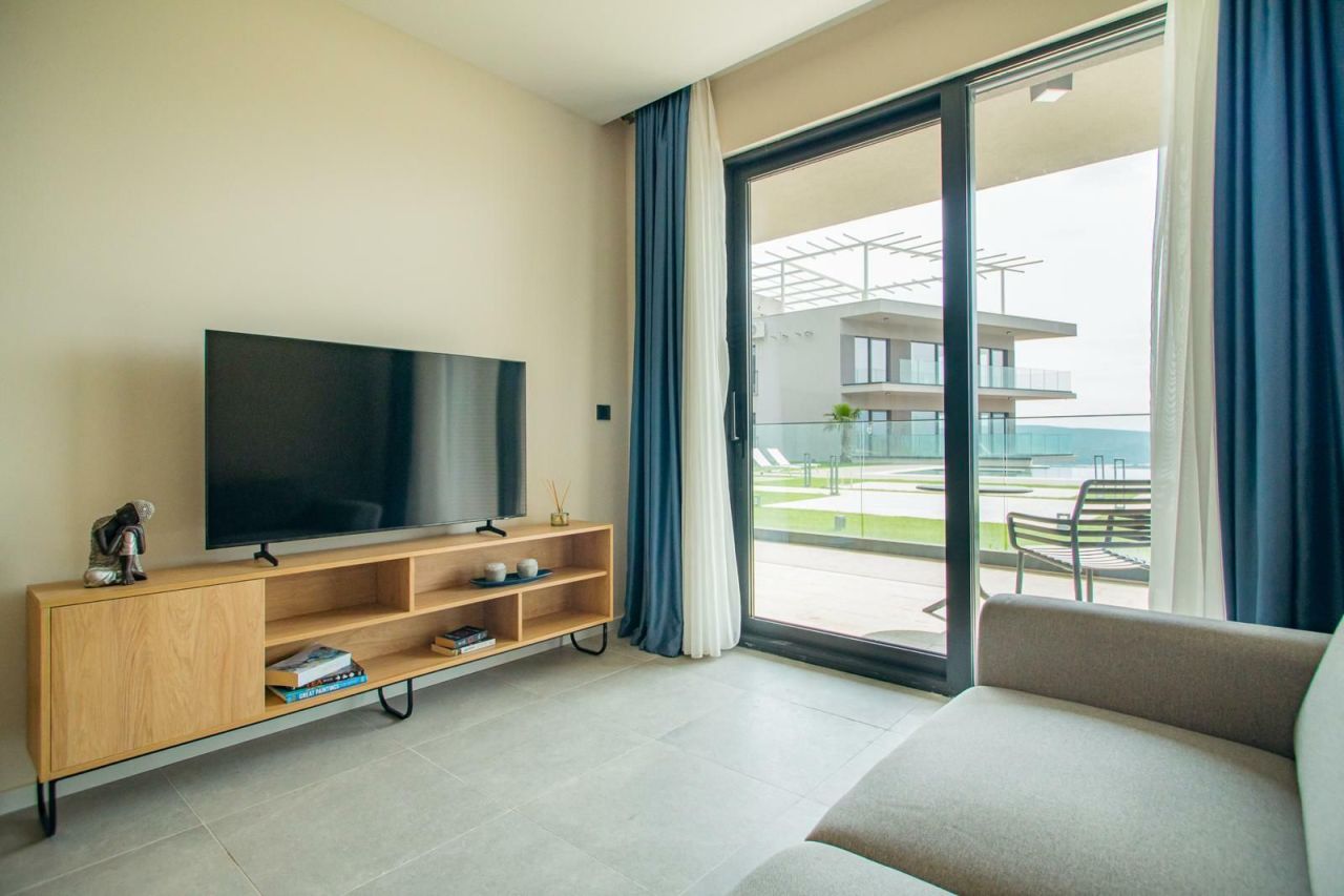 Квартира в Каваче, Черногория, 71 м² - фото 7