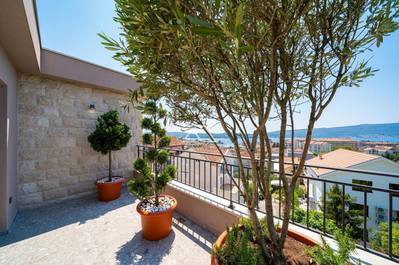 Апартаменты в Тивате, Черногория, 78 м² - фото 5