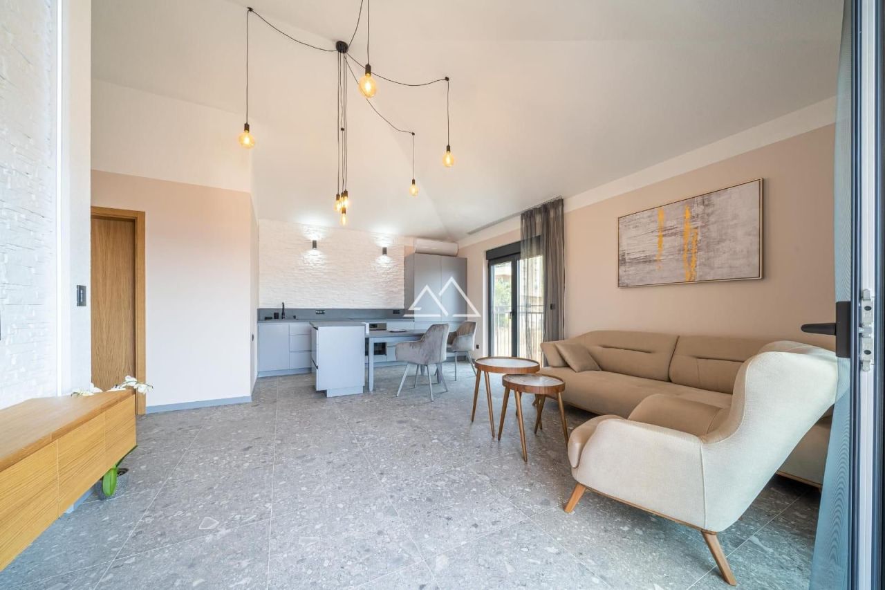 Апартаменты в Тивате, Черногория, 78 м² - фото 18