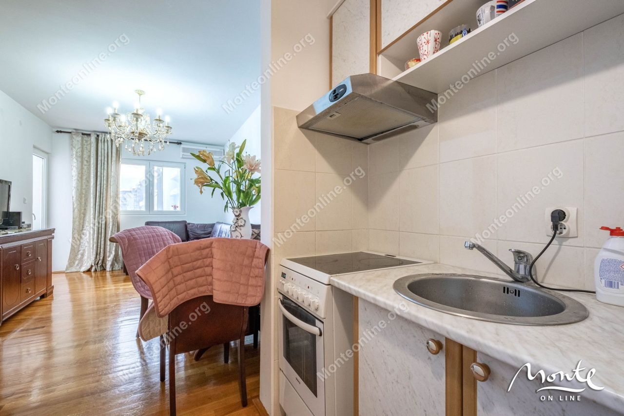 Апартаменты в Будве, Черногория, 42 м² - фото 9