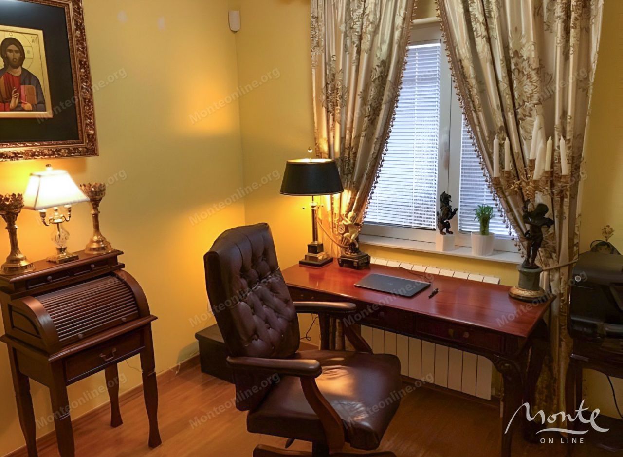 Вилла в Ластве, Черногория, 340 м² - фото 9