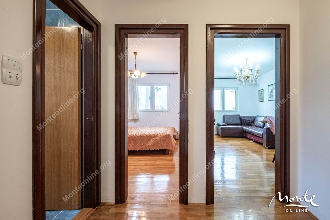 Апартаменты в Будве, Черногория, 42 м² - фото 14