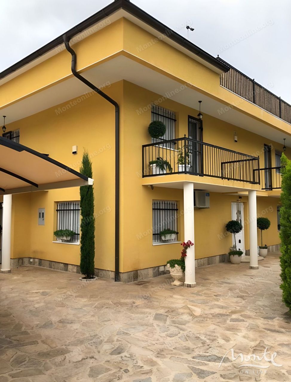 Вилла в Ластве, Черногория, 340 м² - фото 18