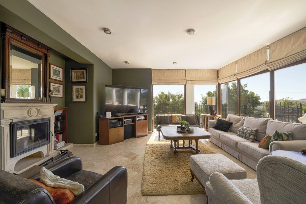 Квартира в Лимасоле, Кипр, 689 м² - фото 1