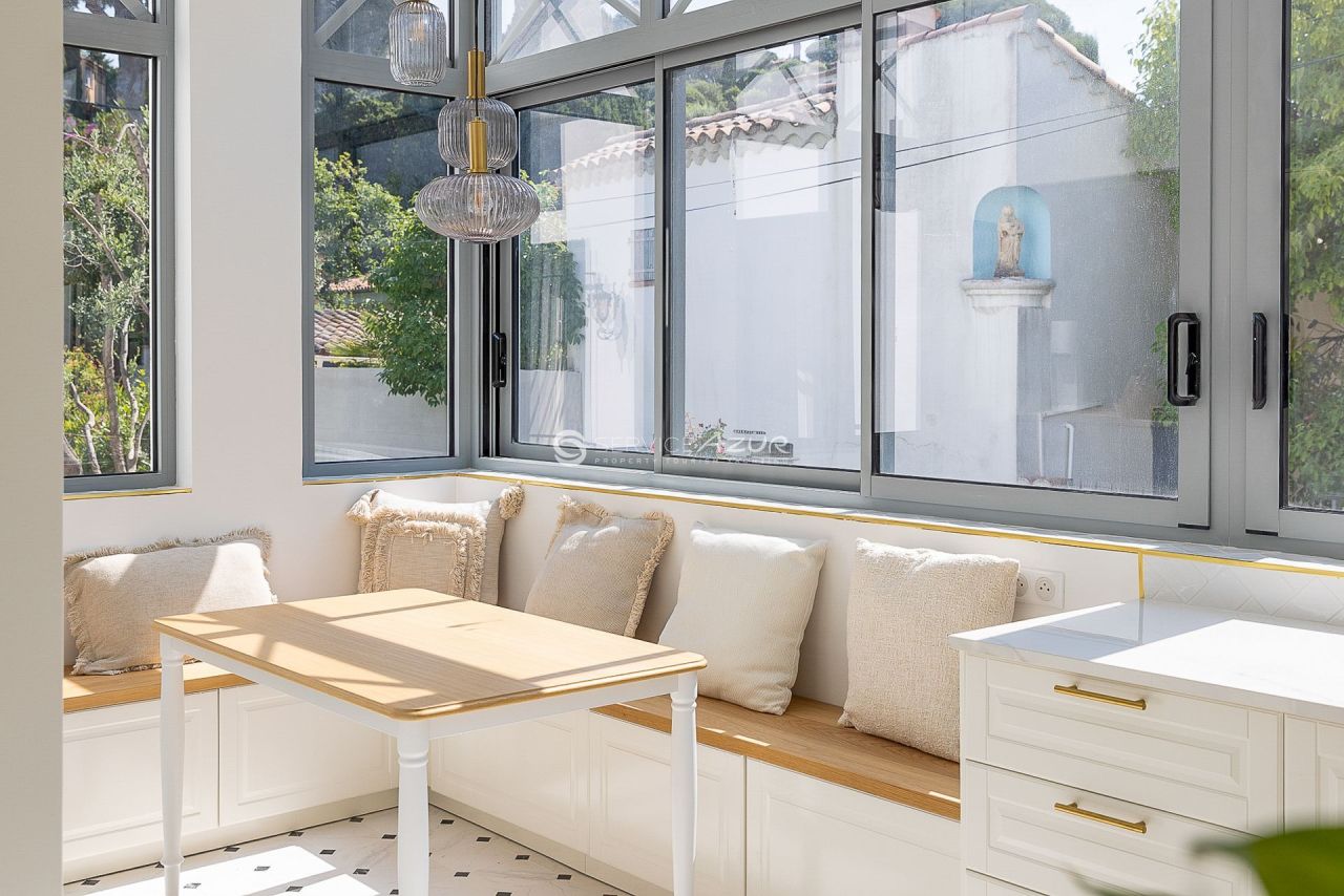 Вилла в Антибе, Франция, 300 м² - фото 14