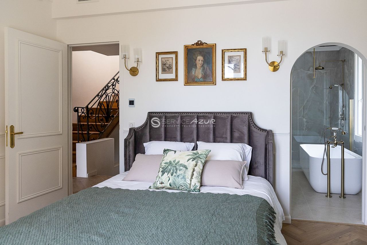 Вилла в Антибе, Франция, 300 м² - фото 18