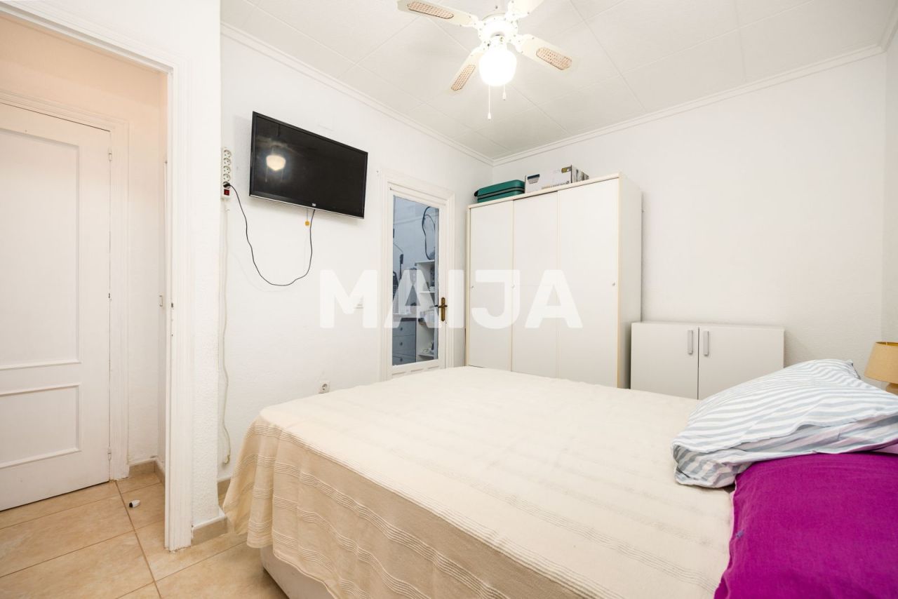 Квартира в Торревьехе, Испания, 40 м² - фото 16