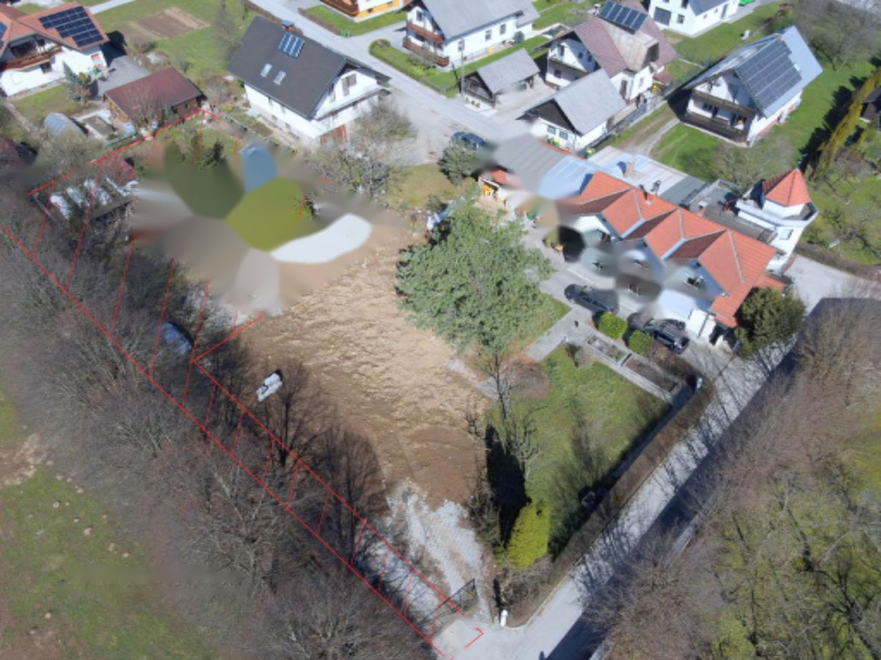 Земля в Радовлице, Словения, 1 050 м² - фото 1