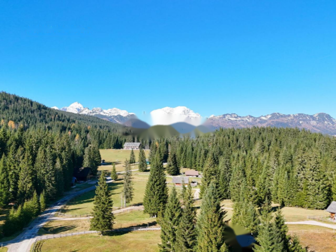 Земля в Поклюке, Словения, 2 944 м² - фото 1