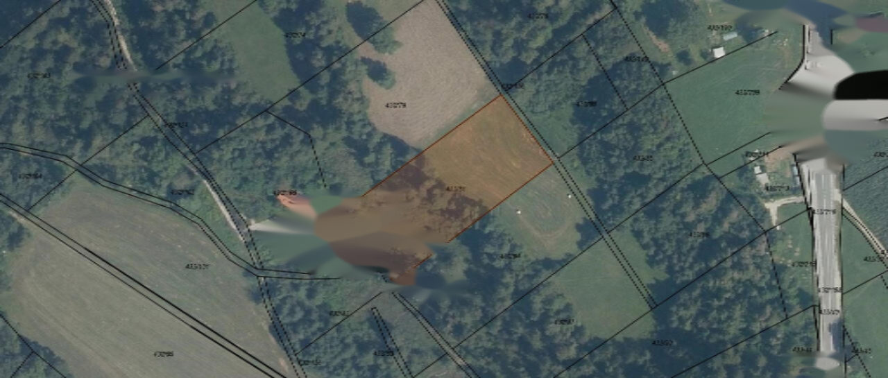 Земля в Луции, Словения, 7 092 м² - фото 2