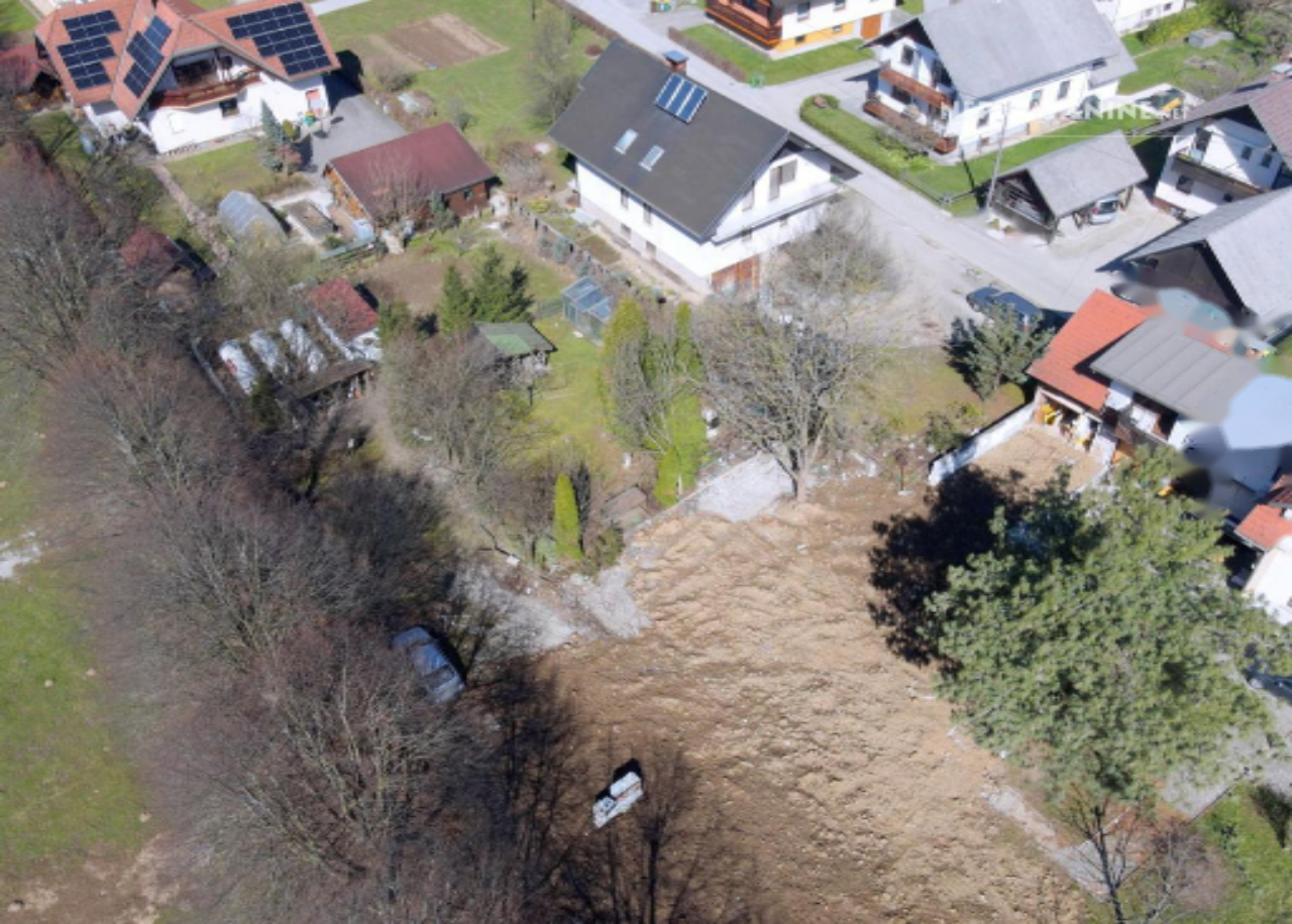 Земля в Радовлице, Словения, 1 050 м² - фото 4