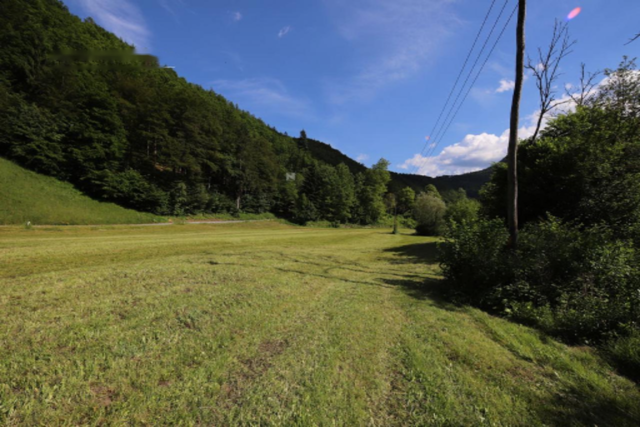 Земля в Лашко, Словения, 4 025 м² - фото 6