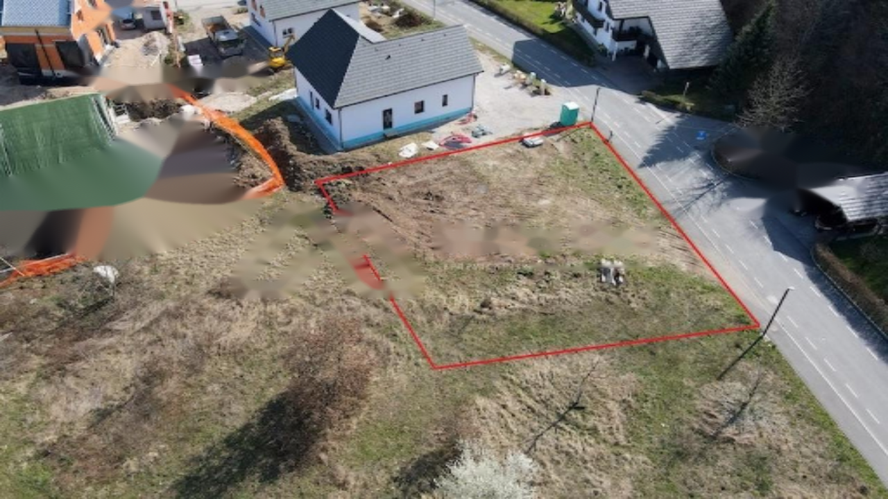 Земля в Бледе, Словения, 608 м² - фото 8