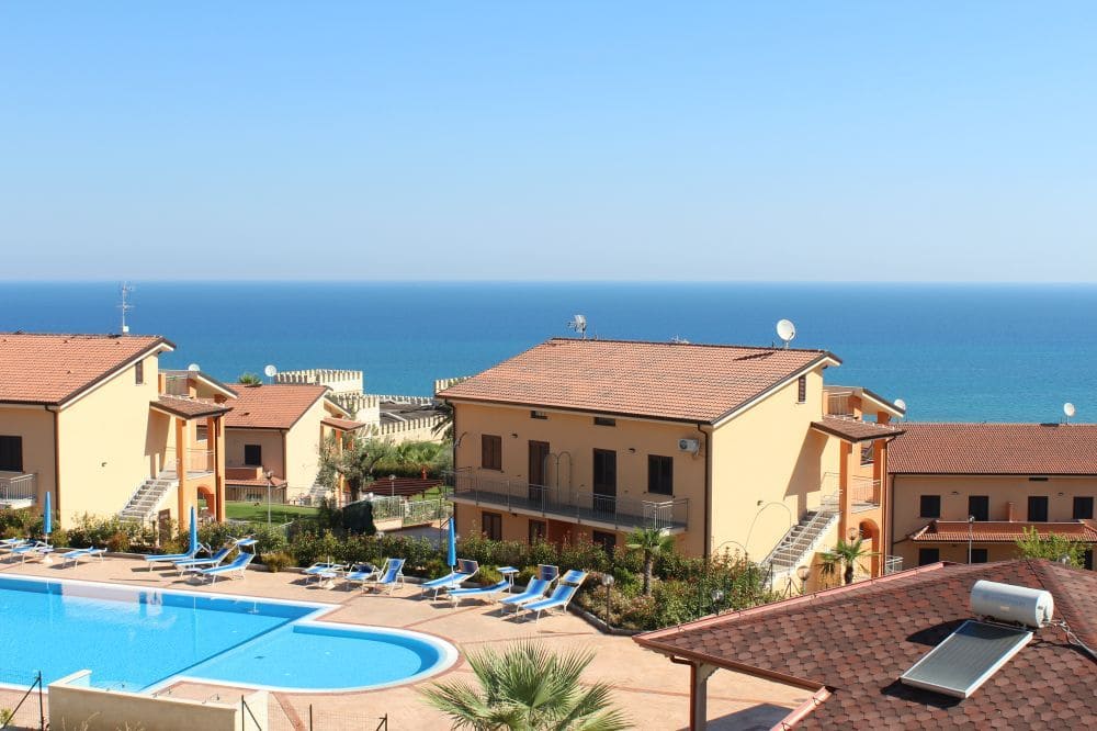 Апартаменты в Козенце, Италия, 100 м² - фото 4