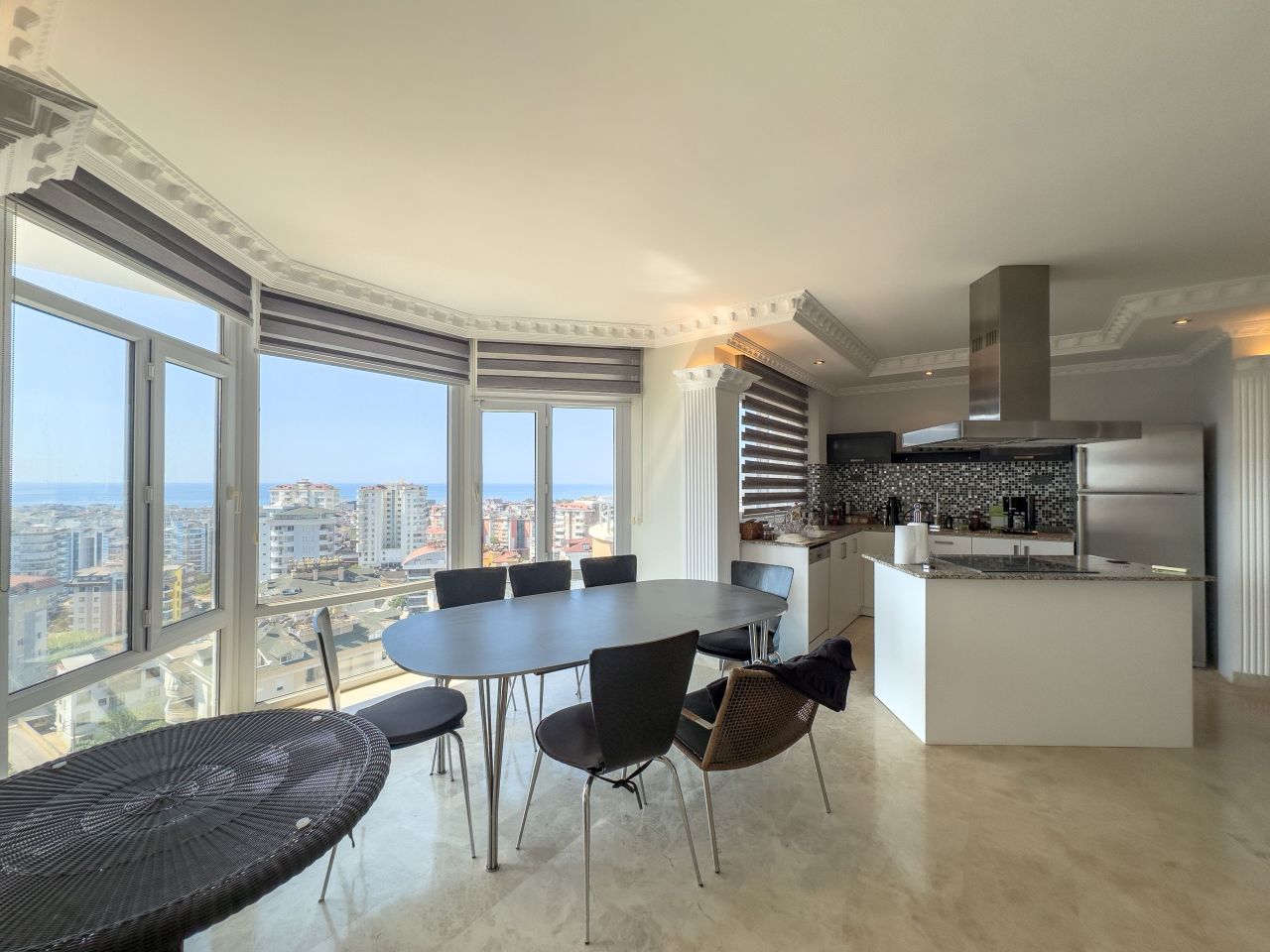 Апартаменты в Алании, Турция, 200 м² - фото 1