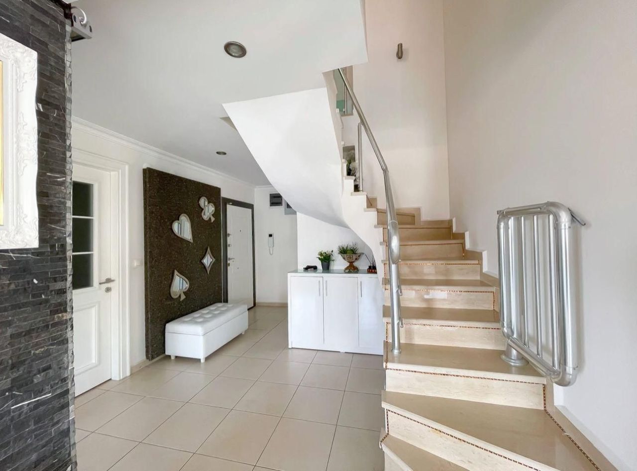 Апартаменты в Алании, Турция, 250 м² - фото 12