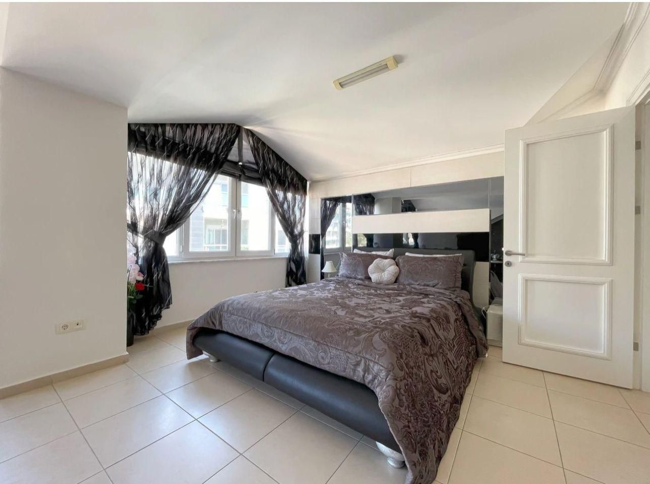 Апартаменты в Алании, Турция, 250 м² - фото 14