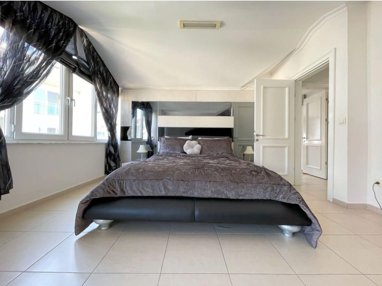 Апартаменты в Алании, Турция, 250 м² - фото 15