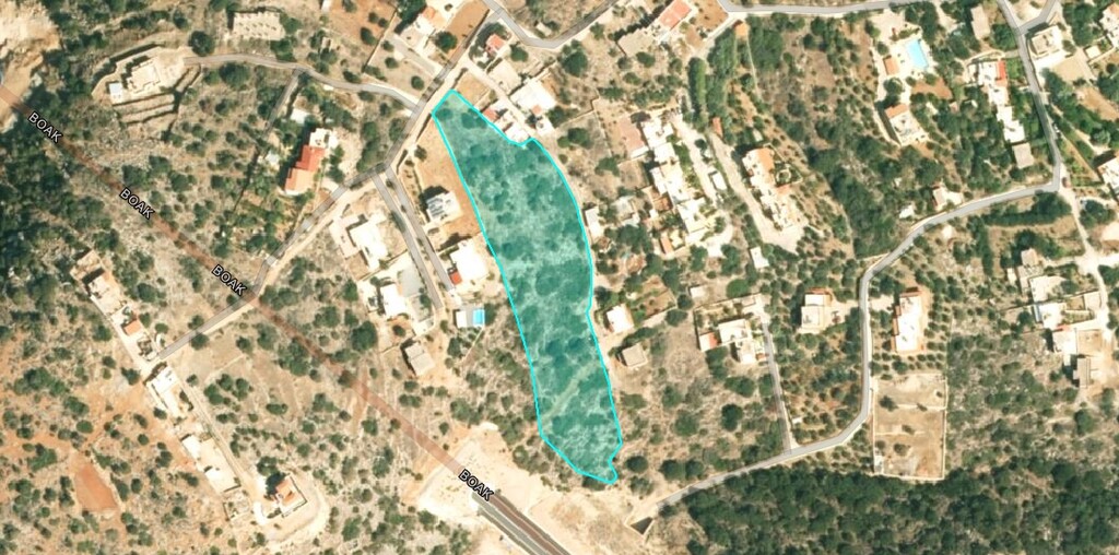 Земля в Ираклионе, Греция, 6 095 м² - фото 1