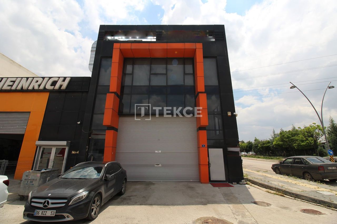 Коммерческая недвижимость в Анкаре, Турция, 1 350 м² - фото 2