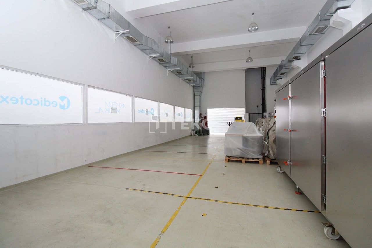 Коммерческая недвижимость в Анкаре, Турция, 1 350 м² - фото 14