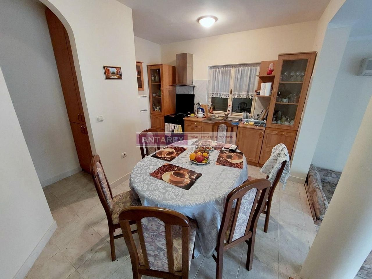 Вилла в Херцег-Нови, Черногория, 252 м² - фото 2