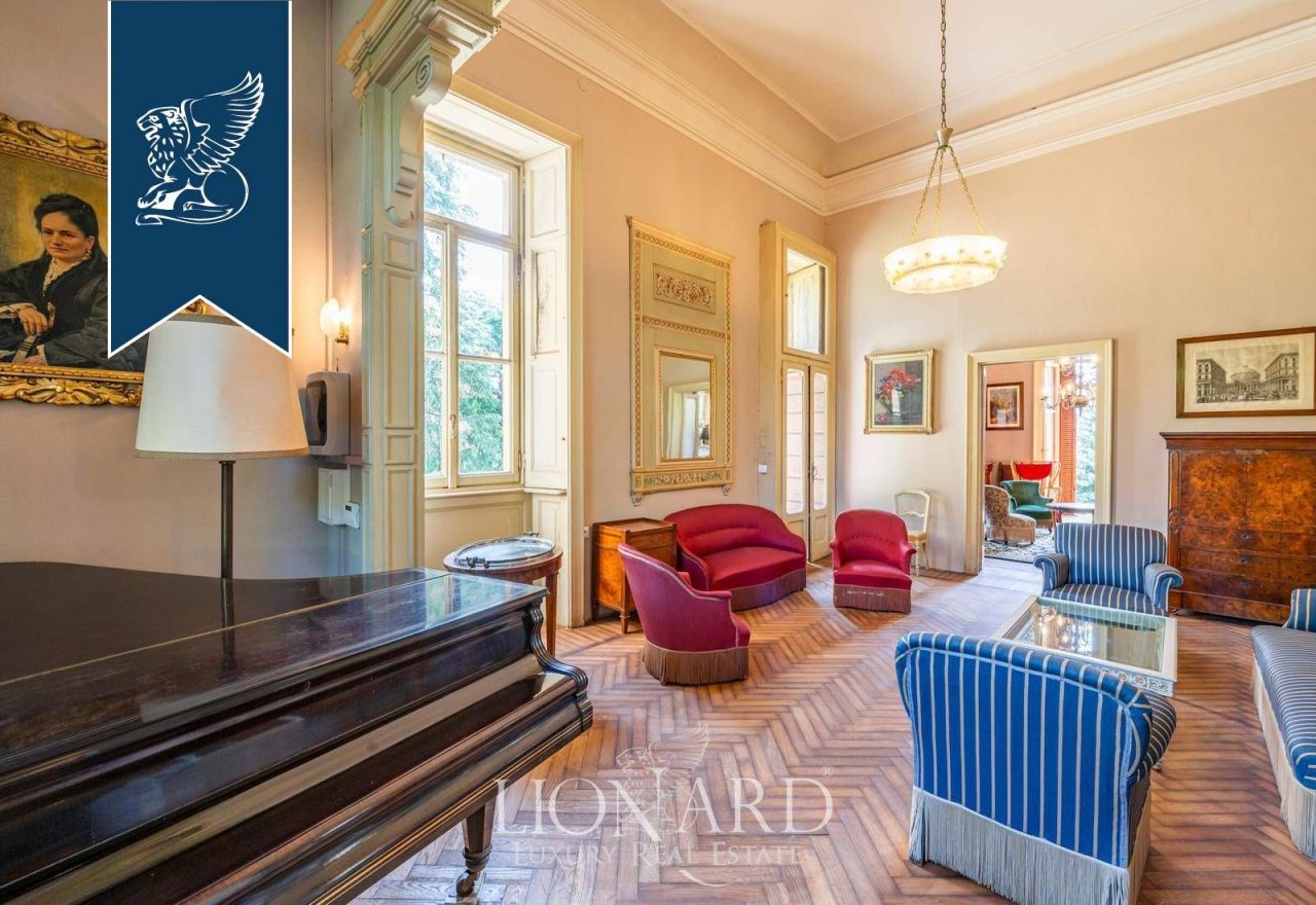 Вилла в Комо, Италия, 750 м² - фото 19