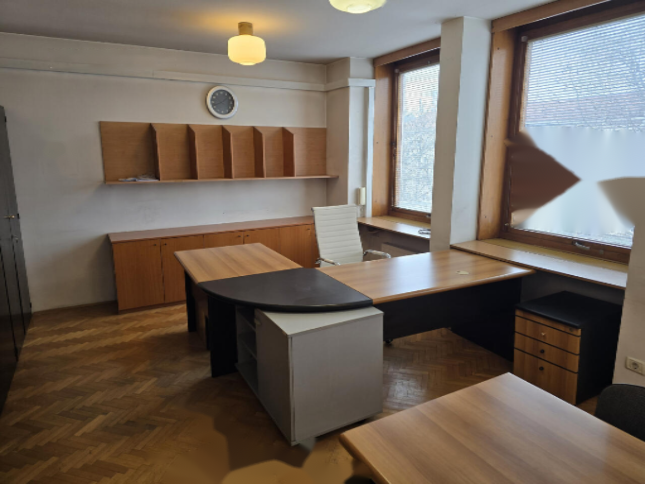 Офис в Любляне, Словения, 27 м² - фото 1