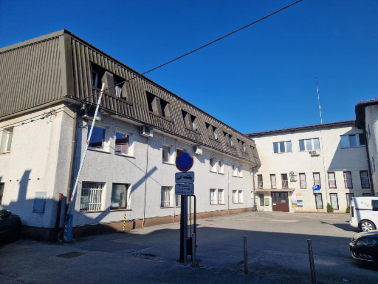 Офис в Любляне, Словения, 367 м² - фото 1