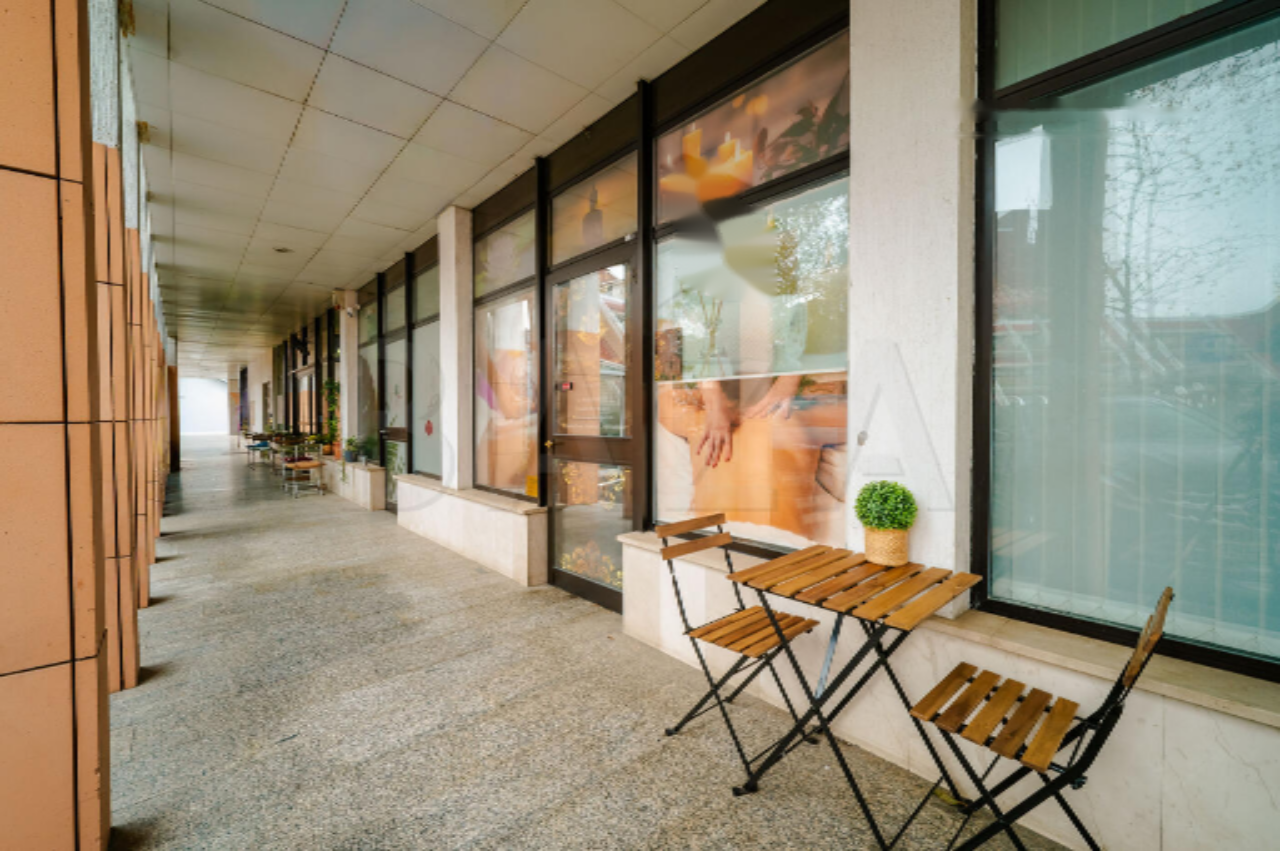 Офис в Любляне, Словения, 27 м² - фото 2