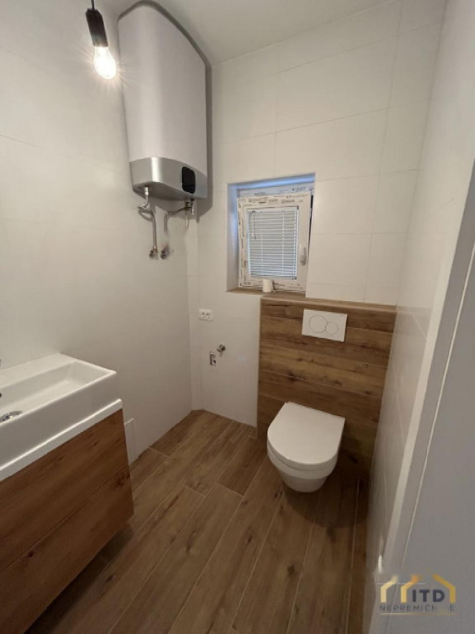 Офис в Любляне, Словения, 59 м² - фото 4