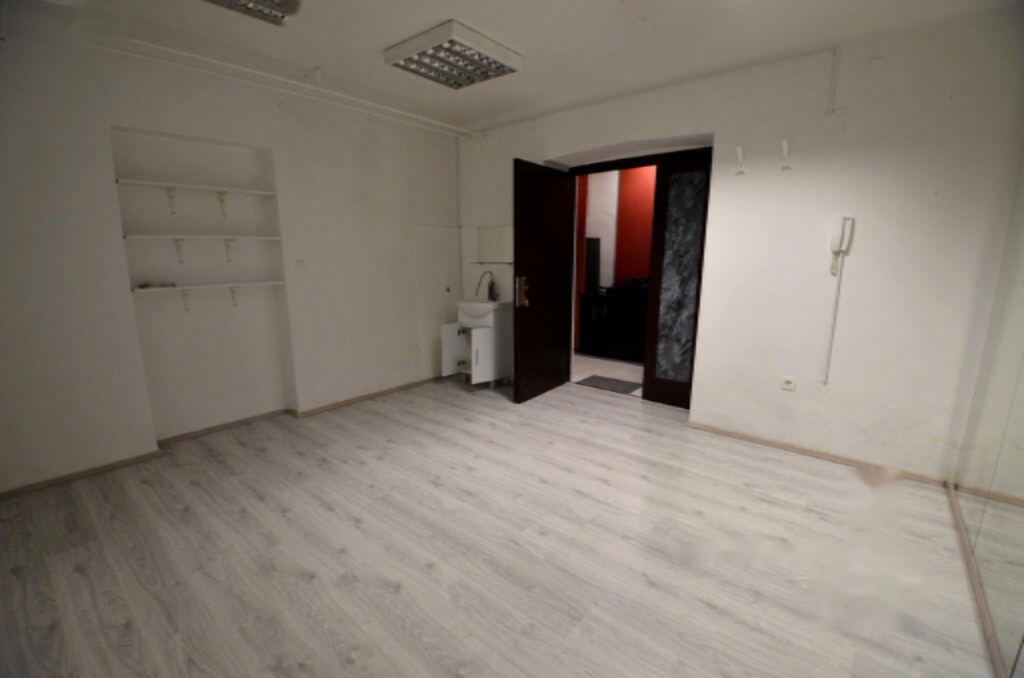 Офис в Любляне, Словения, 65 м² - фото 5