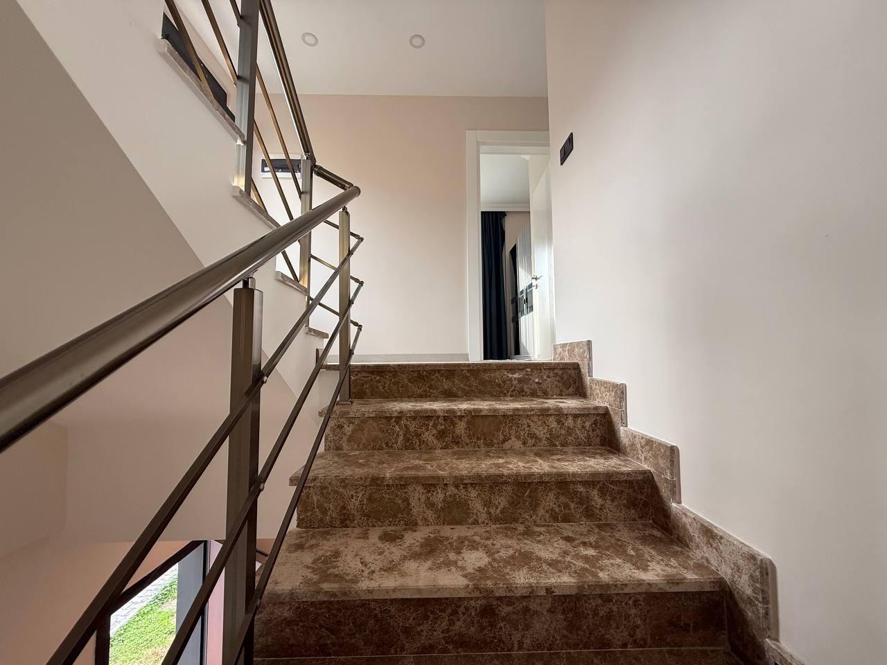 Вилла в Алании, Турция, 220 м² - фото 8