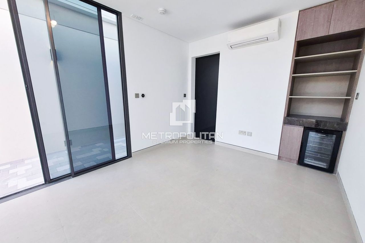 Вилла в Дубае, ОАЭ, 529 м² - фото 5