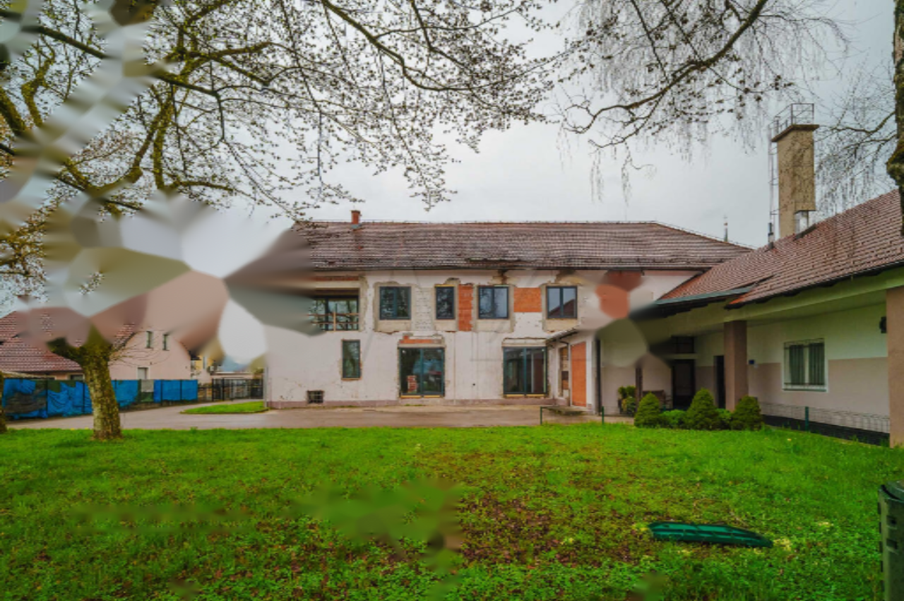 Офис в Любляне, Словения, 1 045 м² - фото 18