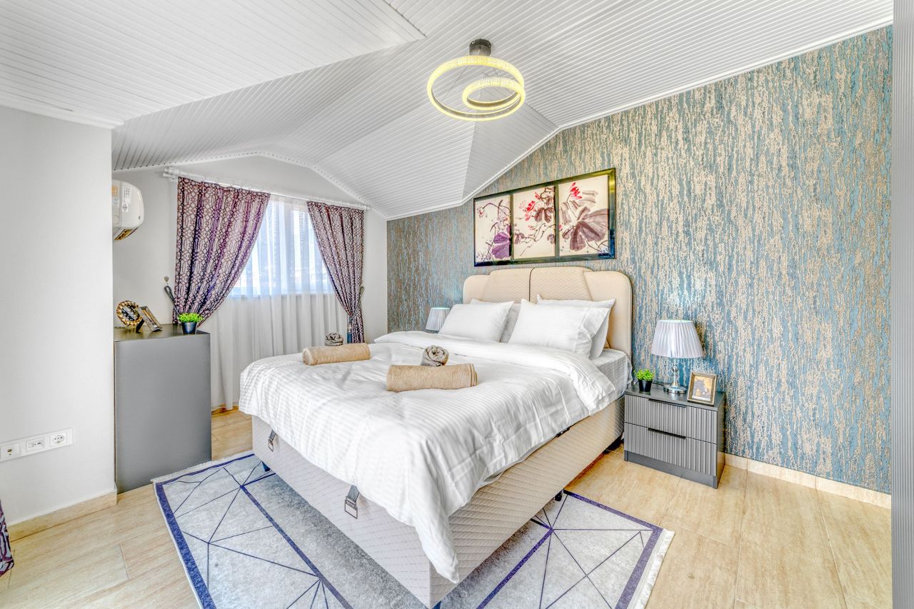 Квартира в Алании, Турция, 200 м² - фото 15