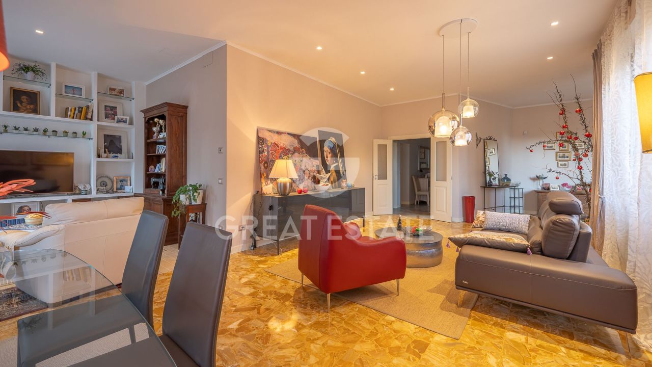 Апартаменты в Пьенце, Италия, 315 м² - фото 4