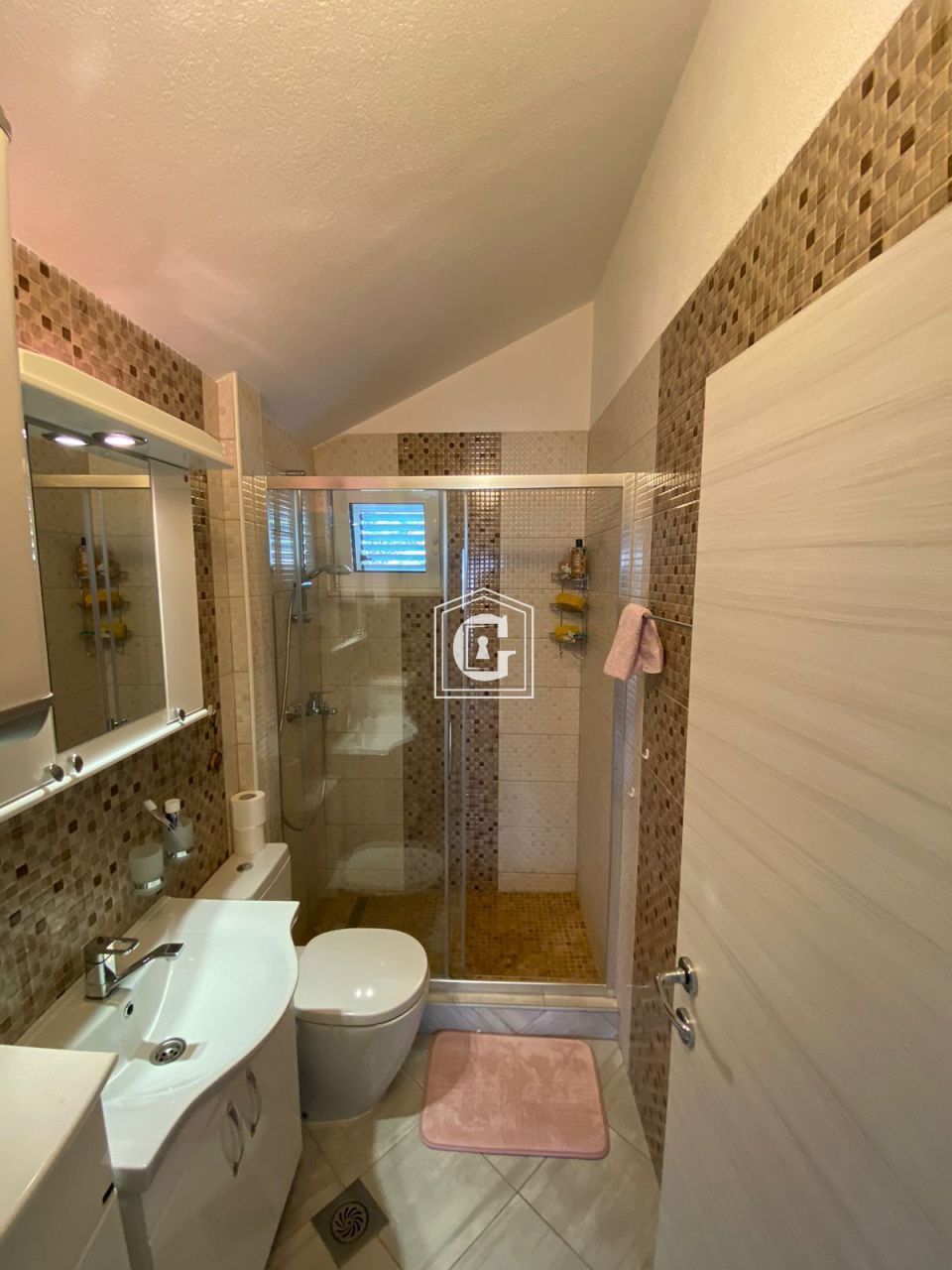 Апартаменты в Святом Стефане, Черногория, 92 м² - фото 8