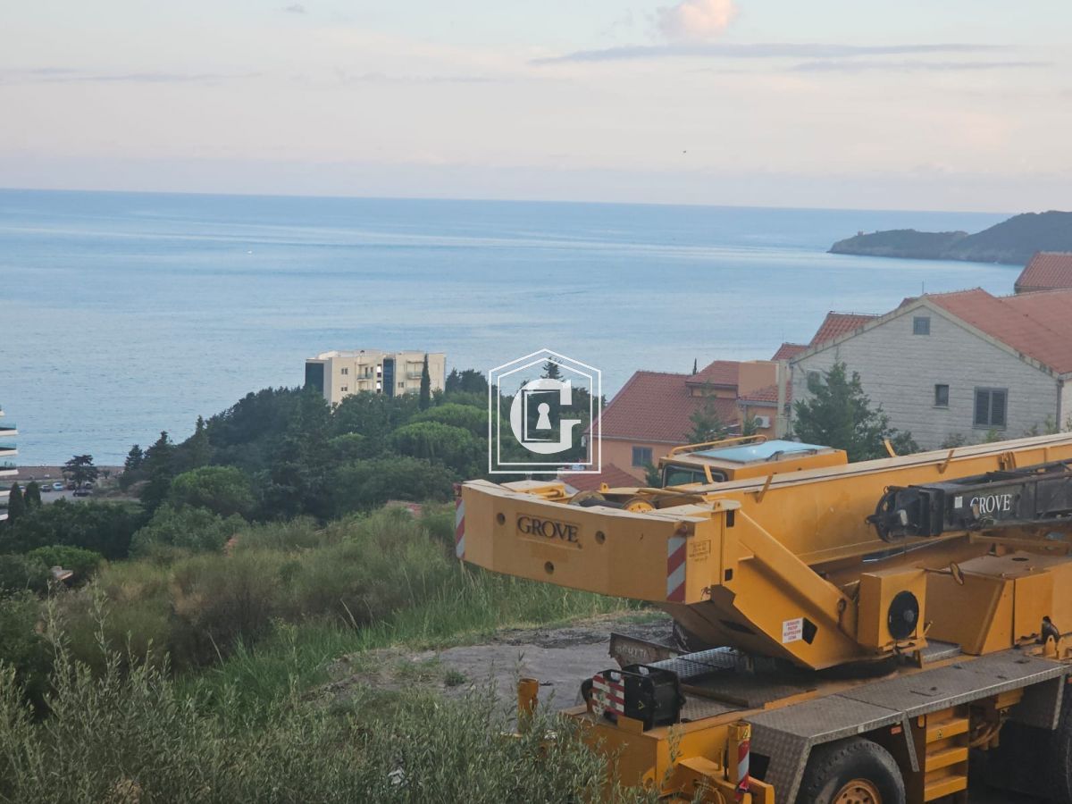 Апартаменты в Бечичи, Черногория, 48 м² - фото 12