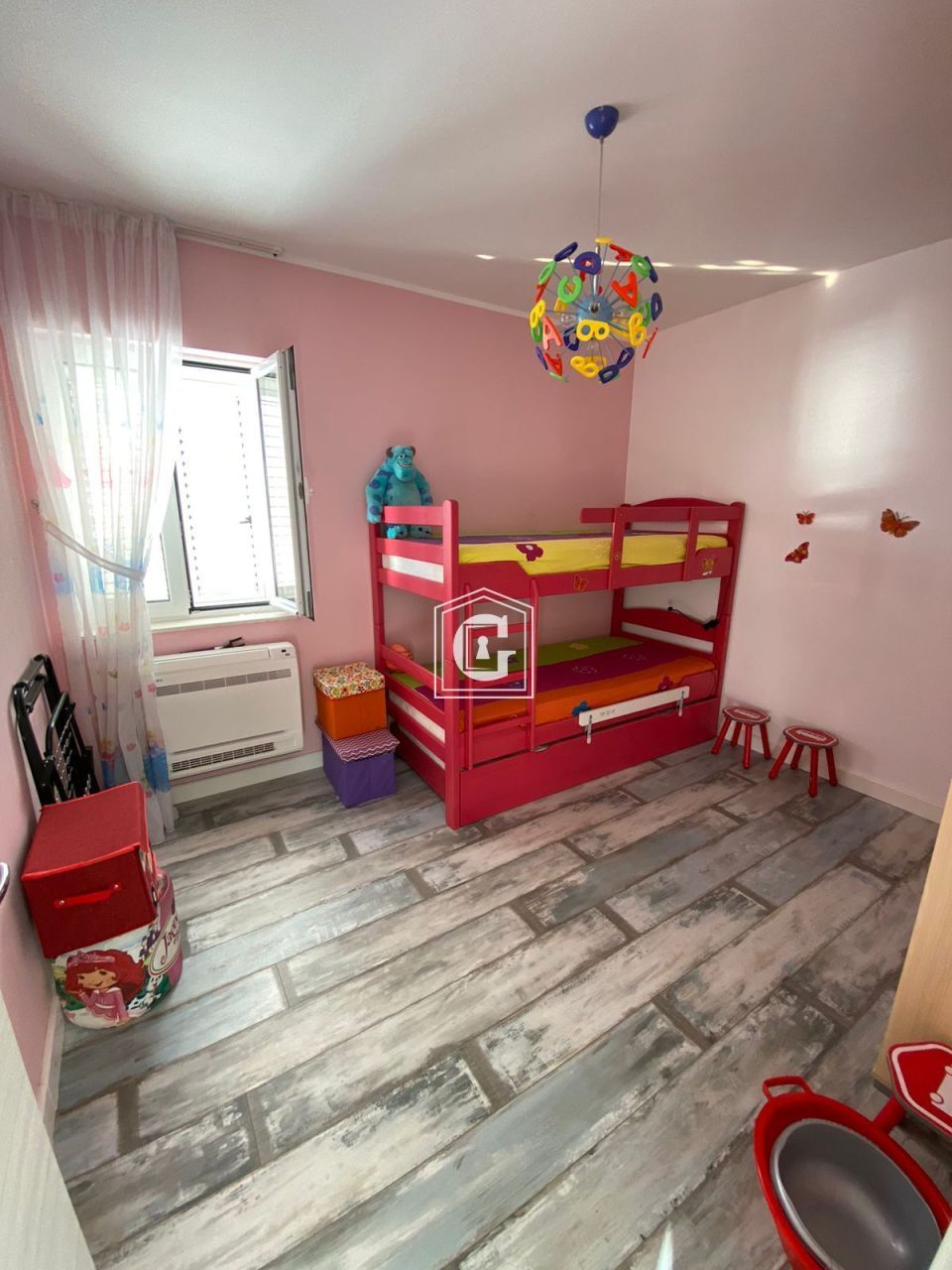 Апартаменты в Святом Стефане, Черногория, 92 м² - фото 13