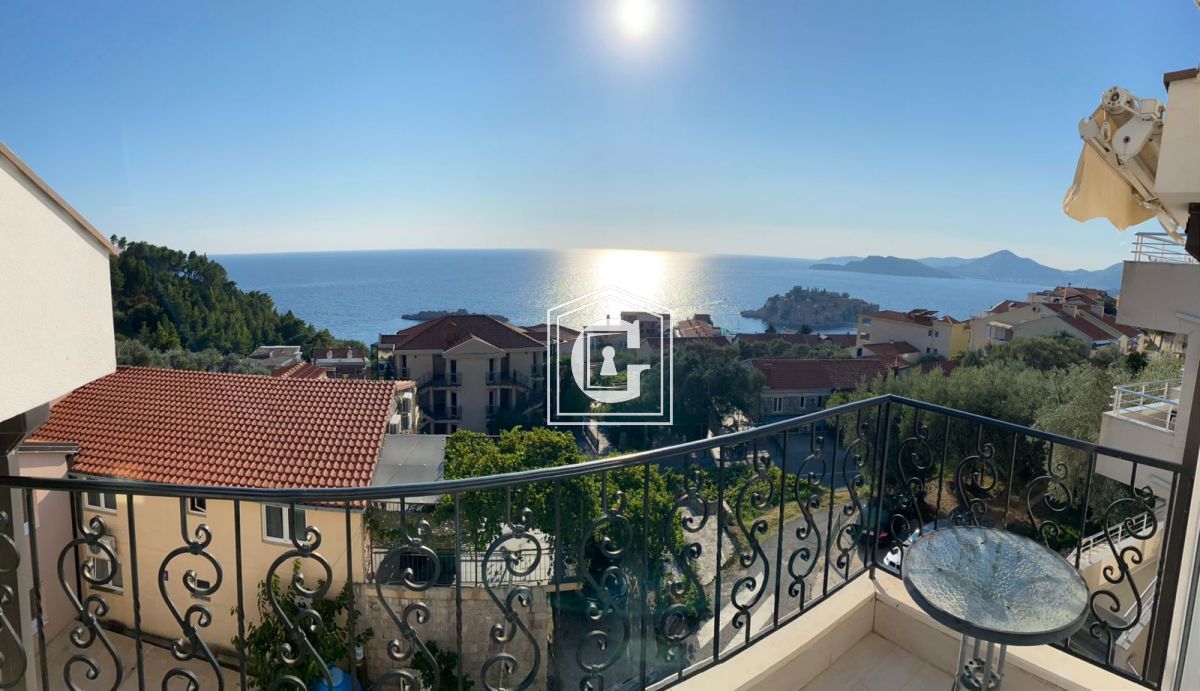 Апартаменты в Святом Стефане, Черногория, 92 м² - фото 15