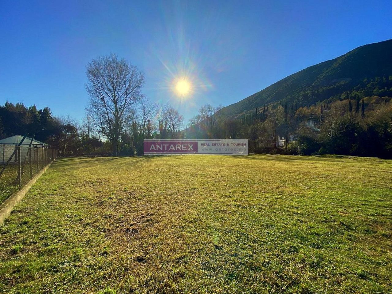 Земля в Игало, Черногория, 1 677 м² - фото 2