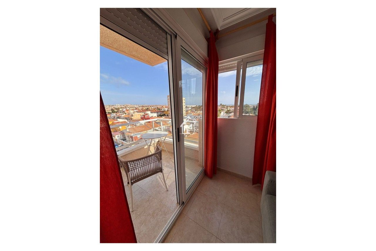 Апартаменты в Торревьехе, Испания, 62 м² - фото 2