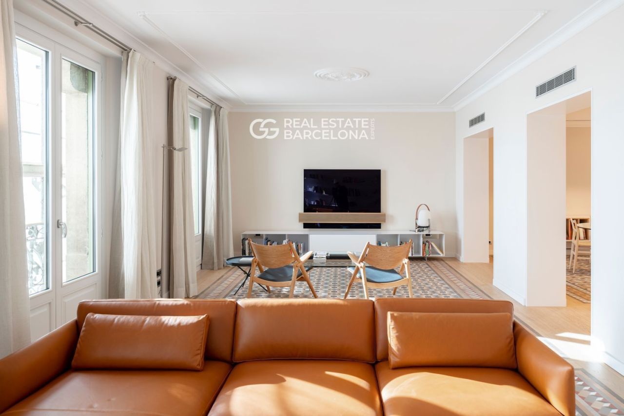 Квартира в Барселоне, Испания, 187 м² - фото 9