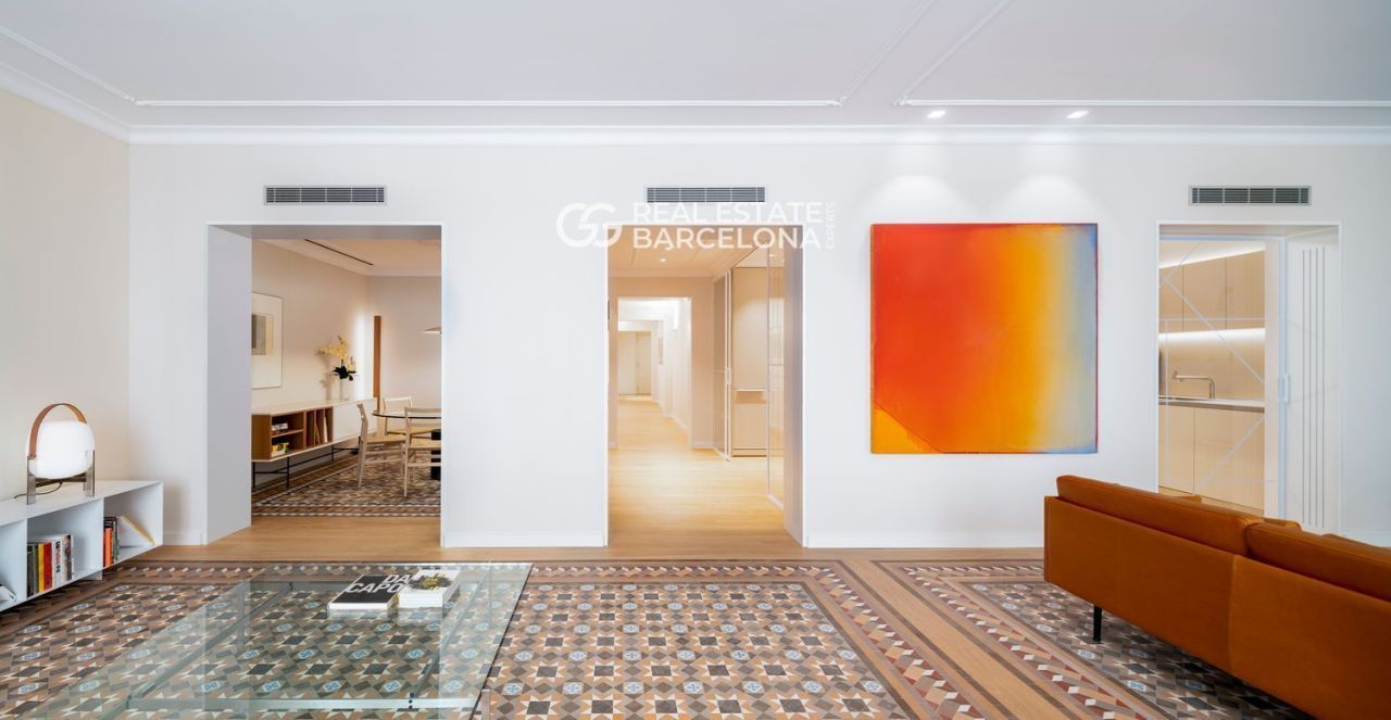 Квартира в Барселоне, Испания, 187 м² - фото 11