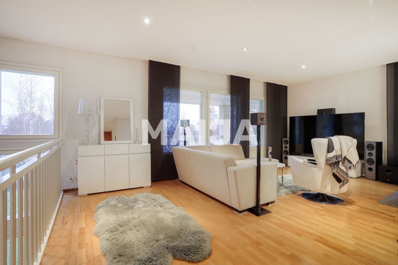 Дом в Холлола, Финляндия, 200 м² - фото 9