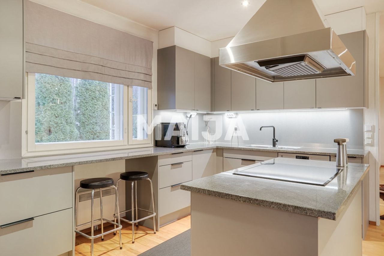 Дом в Холлола, Финляндия, 200 м² - фото 10