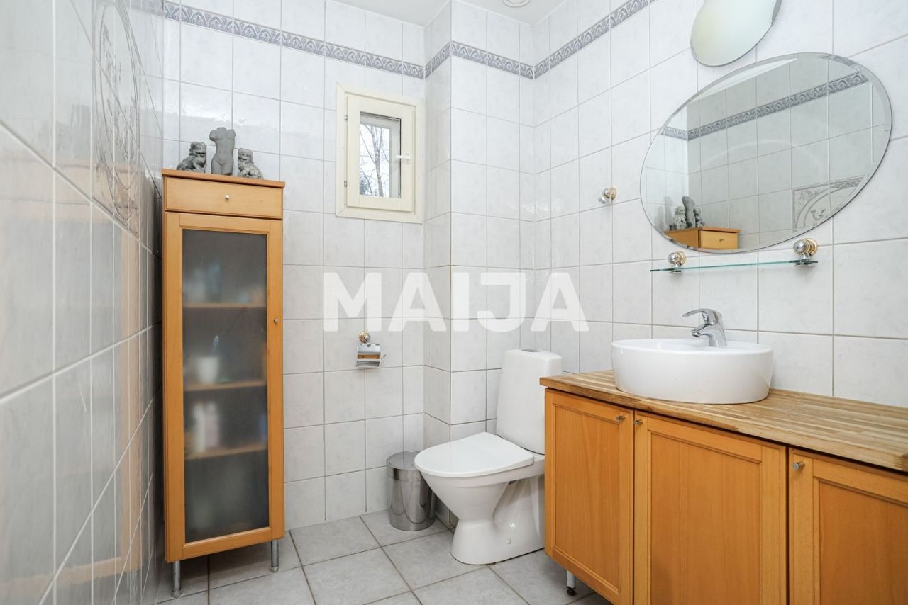 Дом в Холлола, Финляндия, 200 м² - фото 16